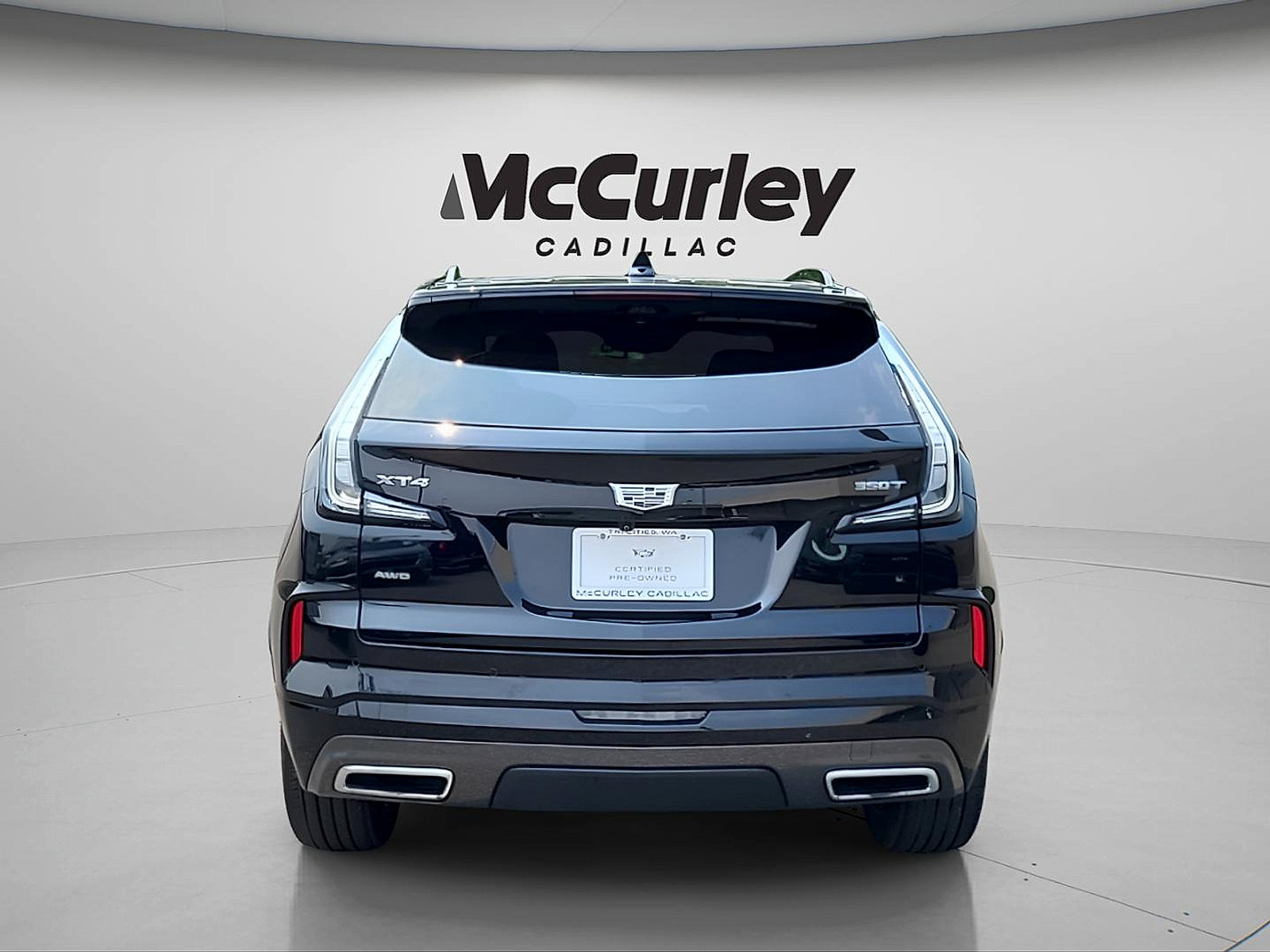Certified 2024 Cadillac XT4 Sport w/ Technology Package AWD/4WD image 6