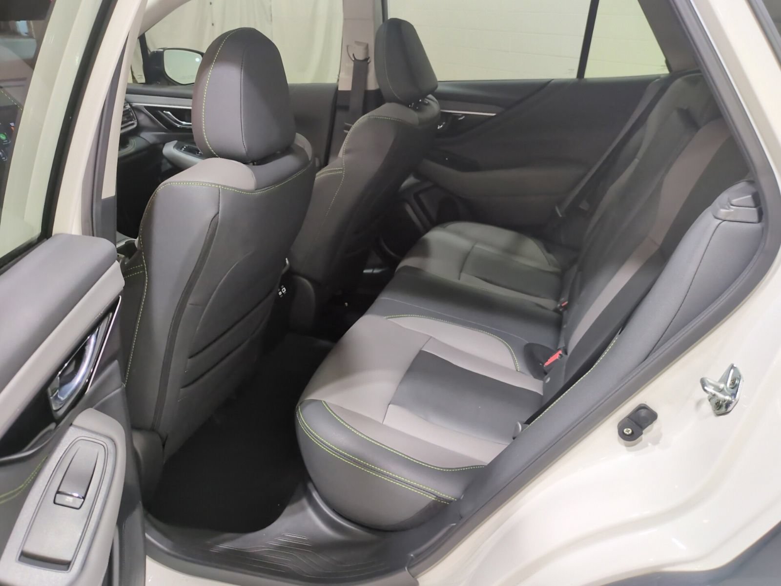 Certified 2024 Subaru Outback Onyx Edition AWD/4WD image 15