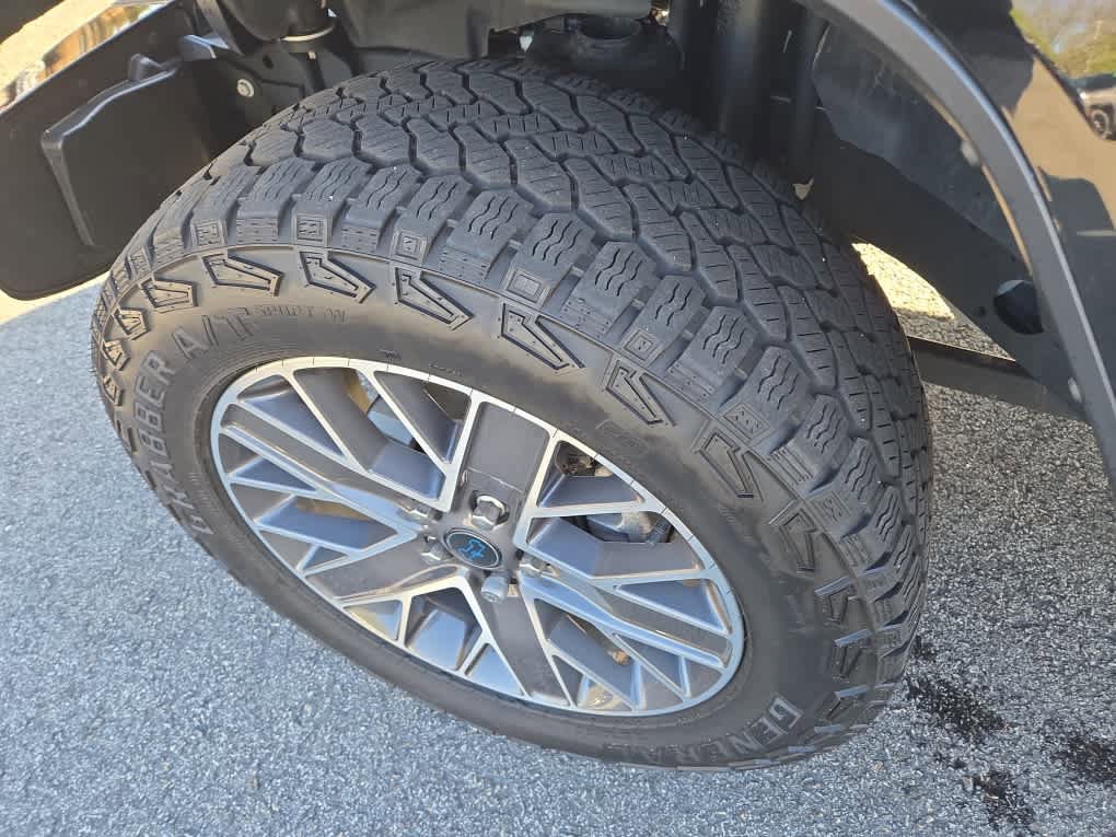 Used 2024 Jeep Wrangler High Altitude AWD/4WD image 14