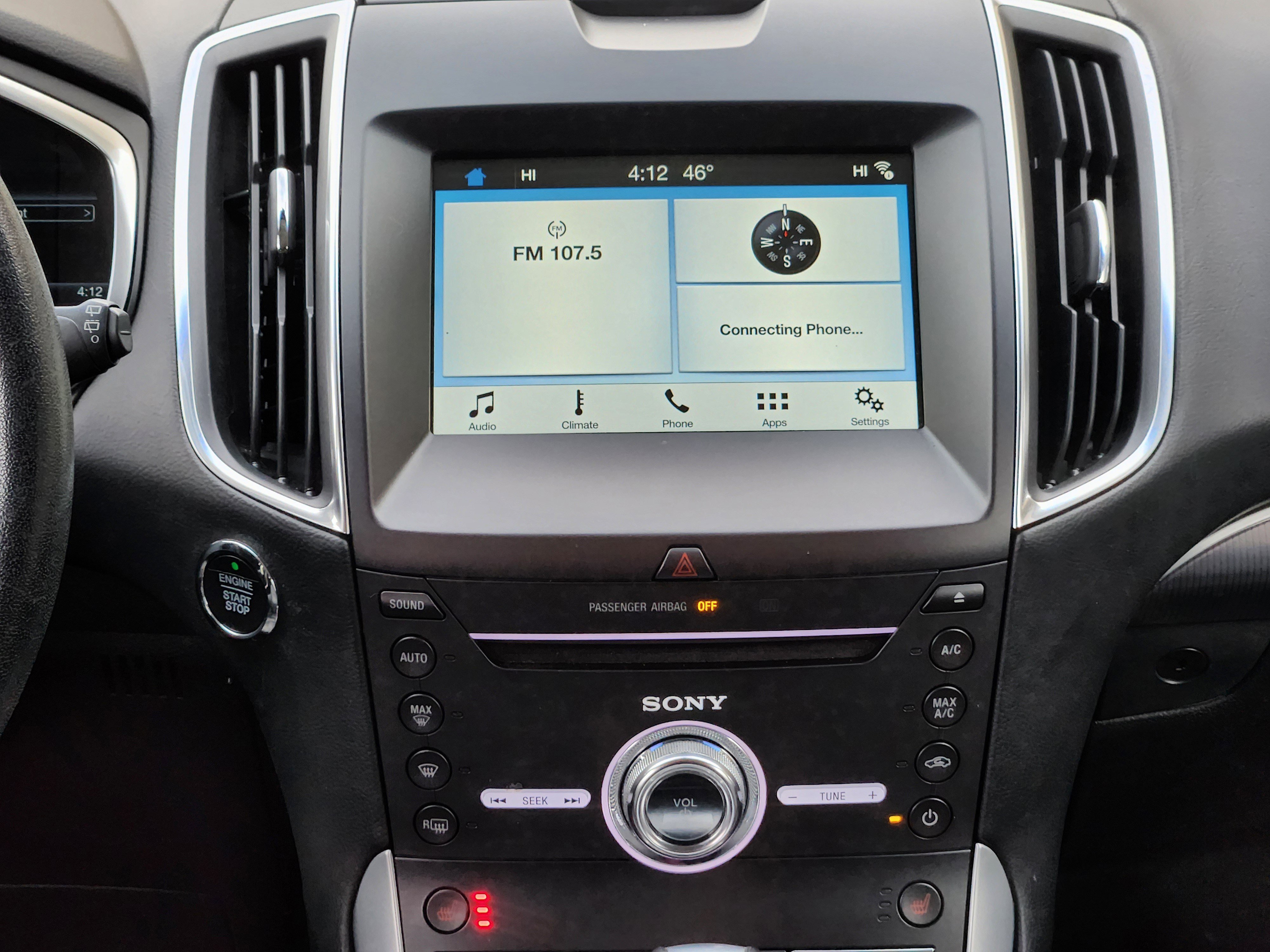 Used 2018 Ford Edge Titanium image 25