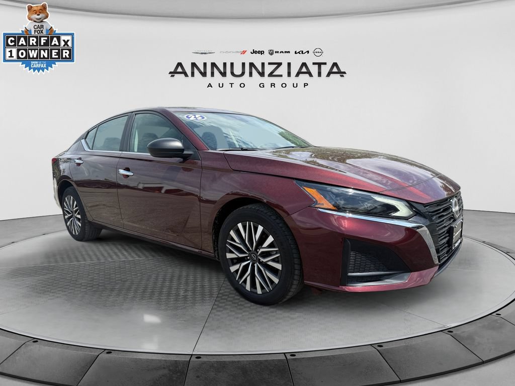 Certified 2025 Nissan Altima 2.5 SV AWD/4WD image 7