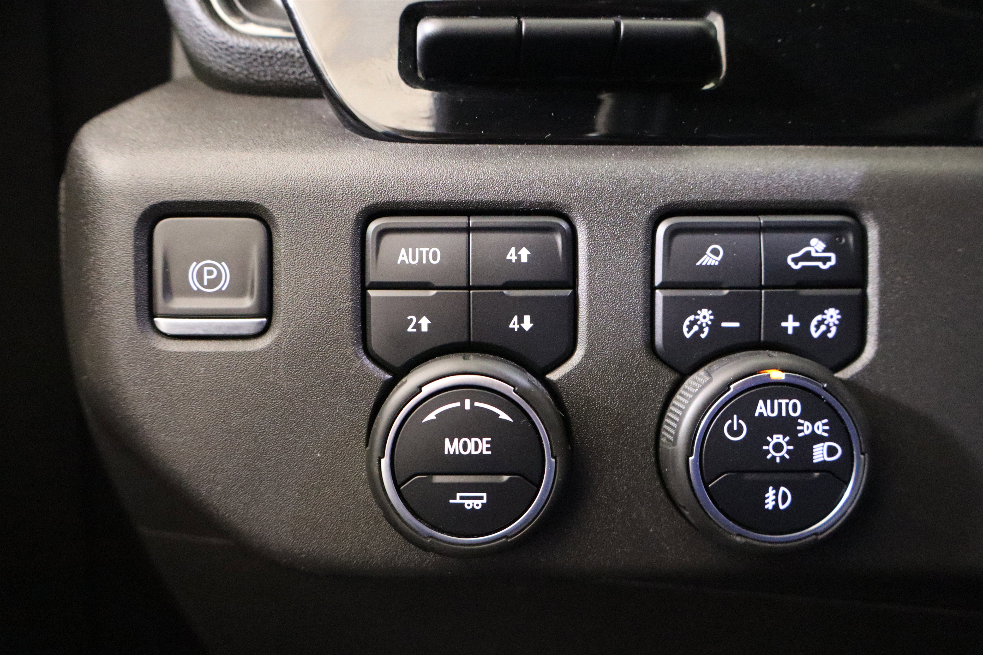 Used 2022 Chevrolet Silverado 1500 ZR2 w/ Technology Package image 33