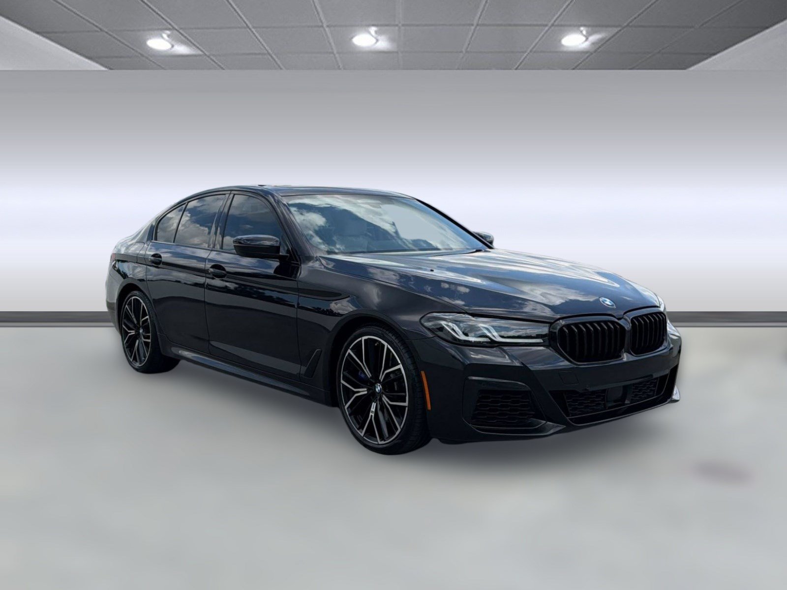 Certified 2023 BMW 540i w/ M Sport Package RWD image 6