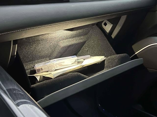 Used 2022 Cadillac Escalade ESV Sport w/ LPO, ONYX Package image 30