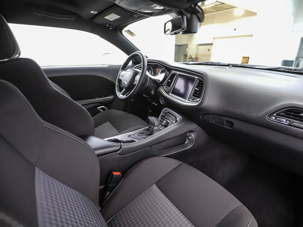 Used 2022 Dodge Challenger GT w/ Driver Convenience Group AWD/4WD image 26