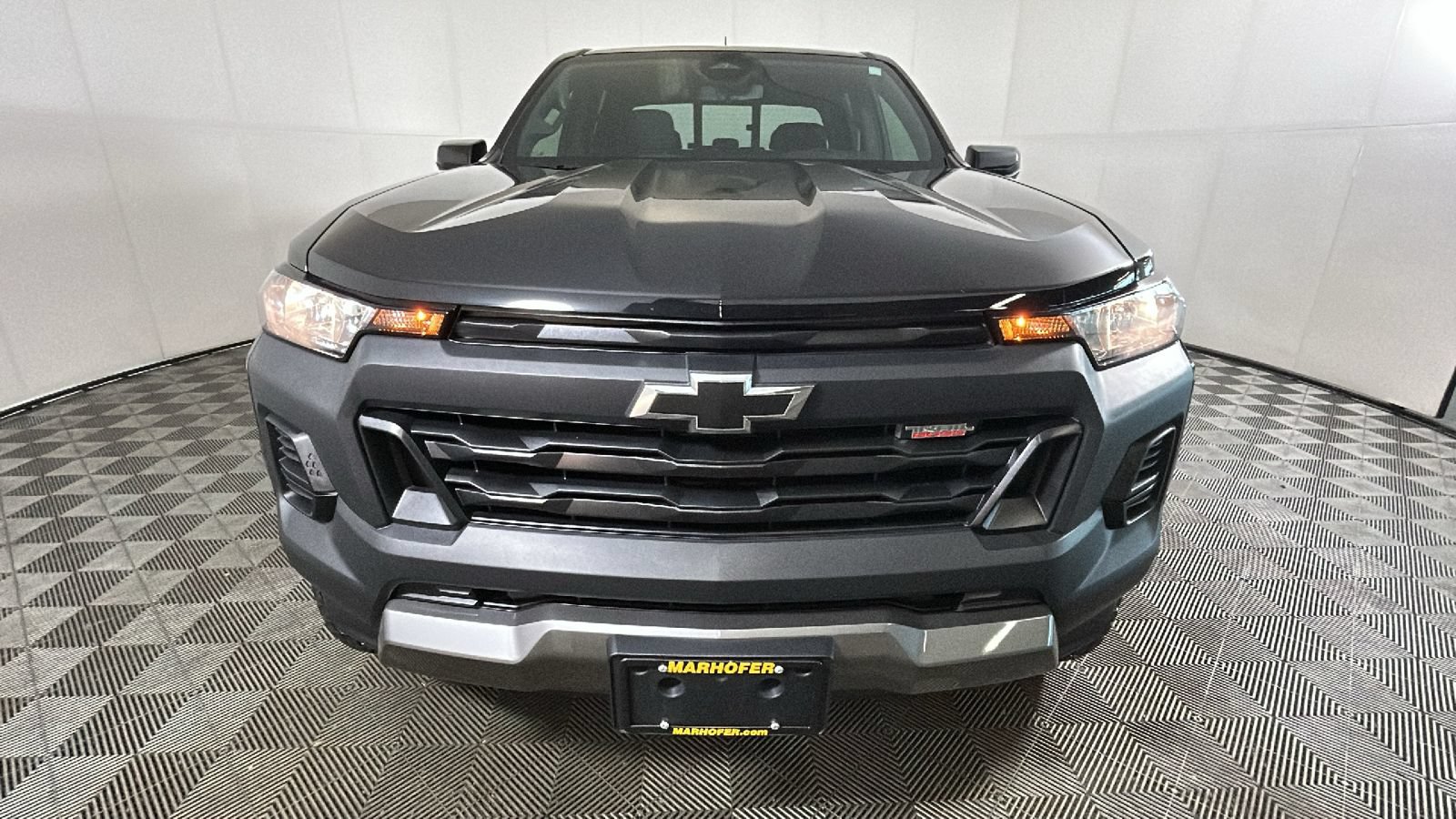 Used 2024 Chevrolet Colorado Trail Boss w/ Safety Package AWD/4WD image 8