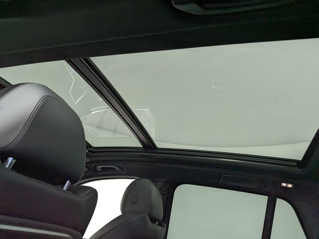 Certified 2025 BMW X5 xDrive40i w/ Premium Package image 15