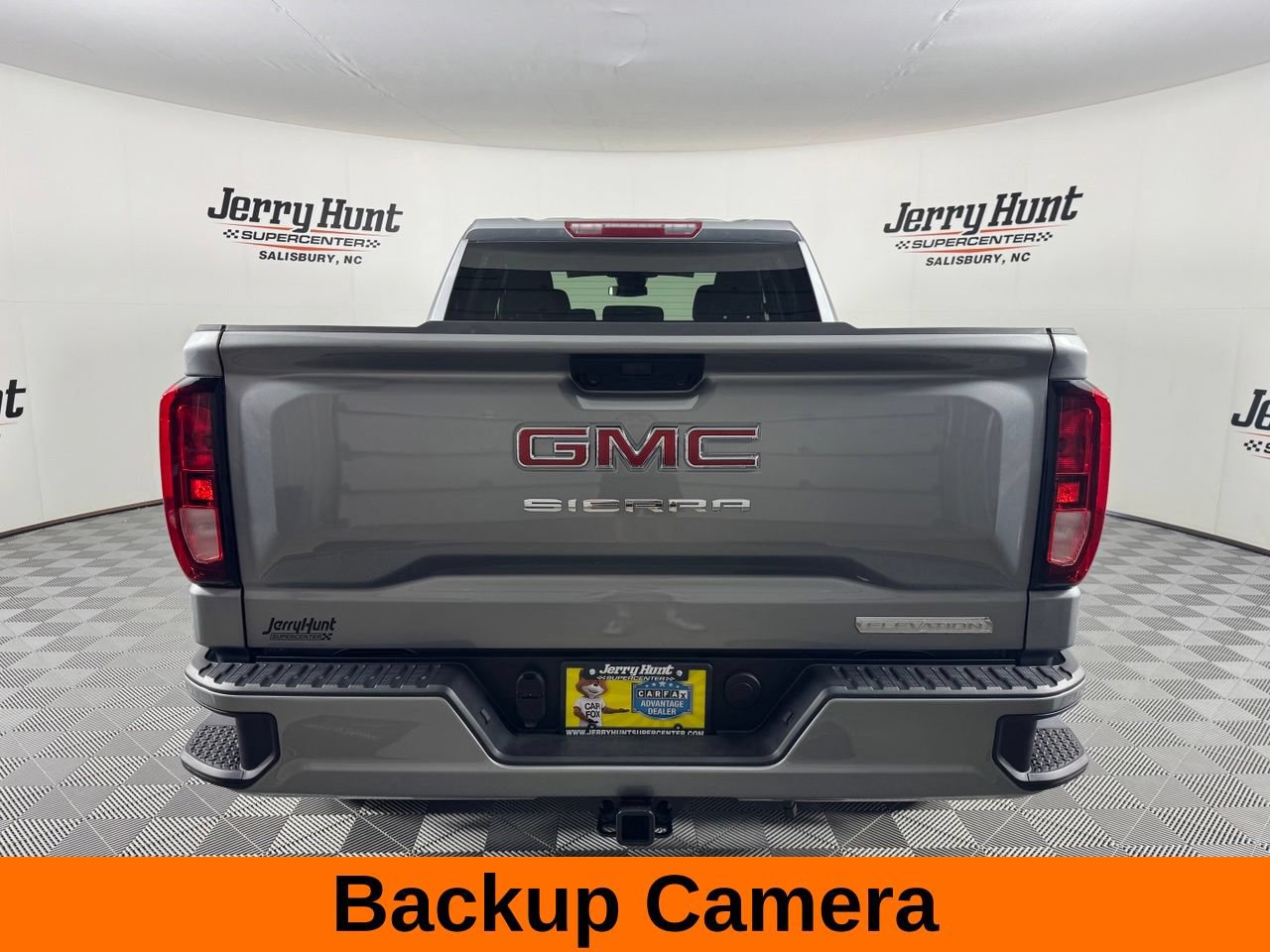 Used 2025 GMC Sierra 1500 Elevation AWD/4WD image 8