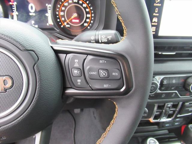 Used 2024 Jeep Gladiator Sport image 20