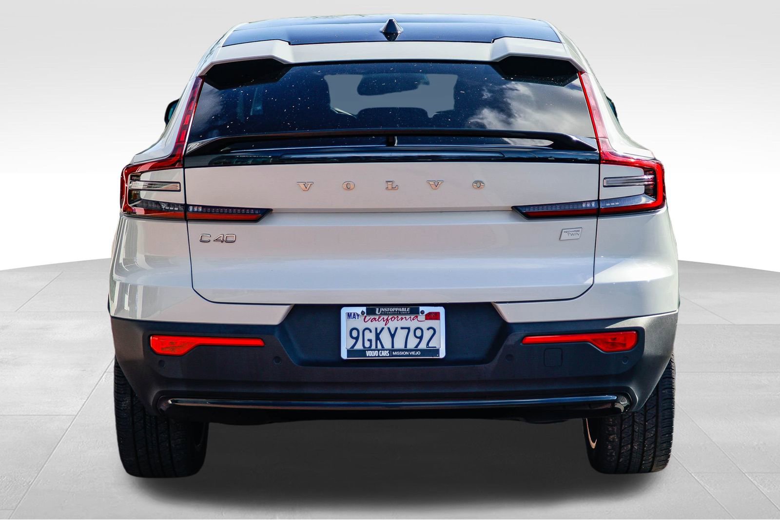 Used 2023 Volvo C40 P8 Recharge Plus image 7