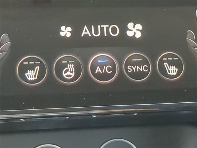 New 2025 Genesis G70 2.5T image 22