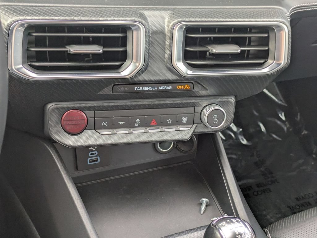 Used 2025 Ford Mustang GT Premium RWD image 22