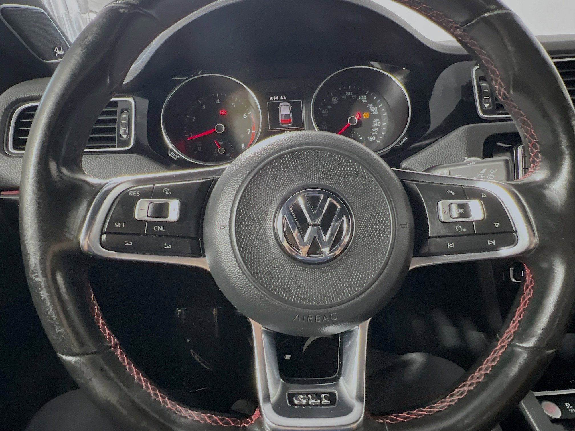 Used 2017 Volkswagen Jetta GLI FWD image 18
