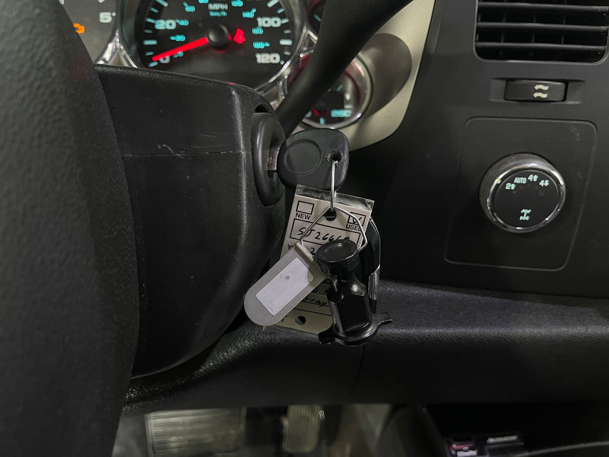 Used 2013 GMC Sierra 1500 SLE image 19