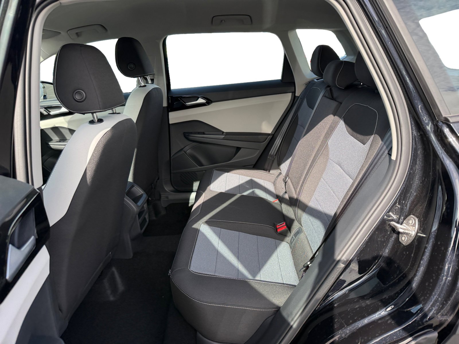 New 2026 Volkswagen Taos S FWD image 16