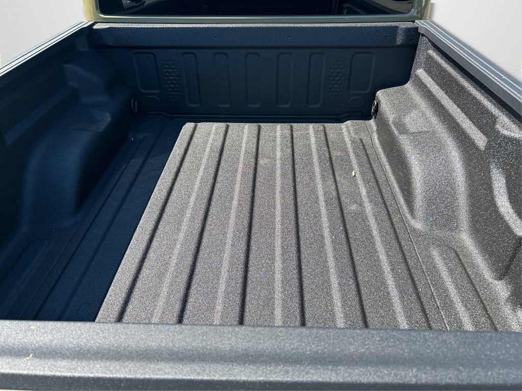 New 2025 Jeep Gladiator Sport AWD/4WD image 17