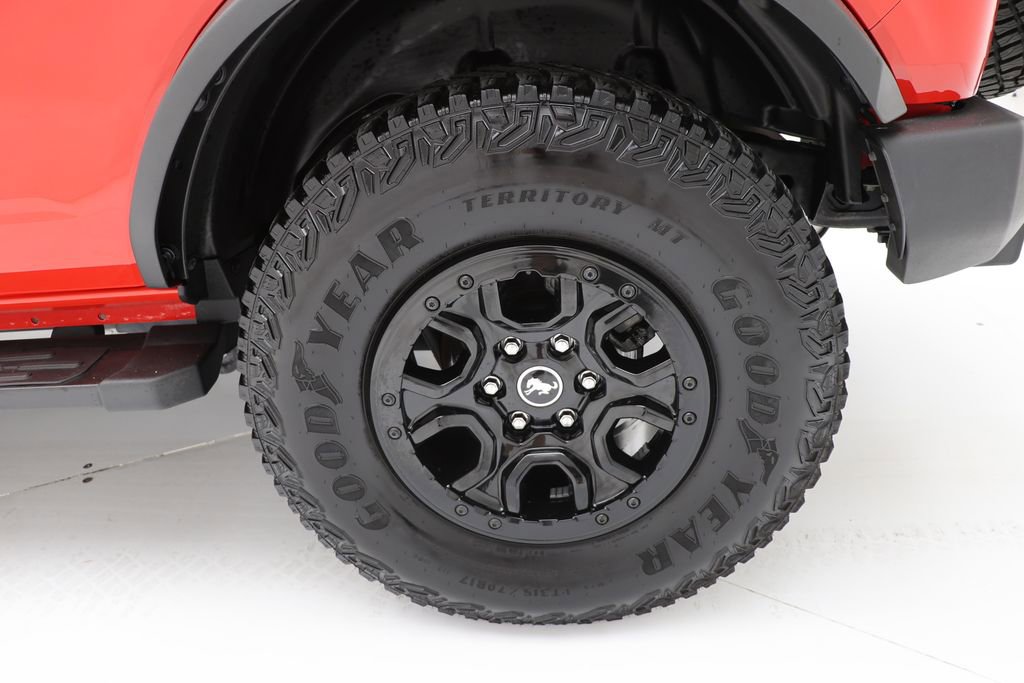 Used 2023 Ford Bronco Wildtrak AWD/4WD image 11