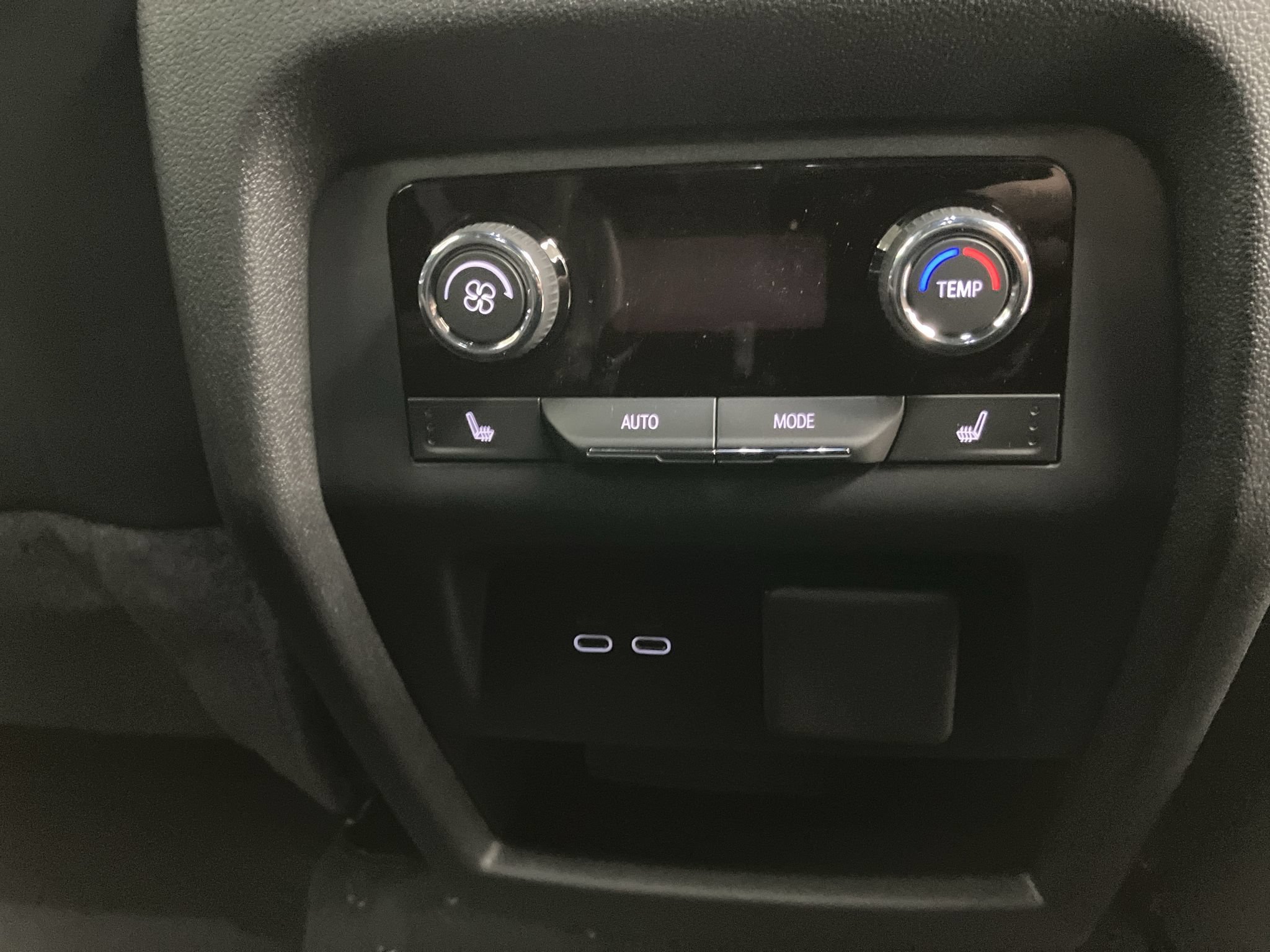 New 2027 Chevrolet Traverse RS AWD/4WD image 20