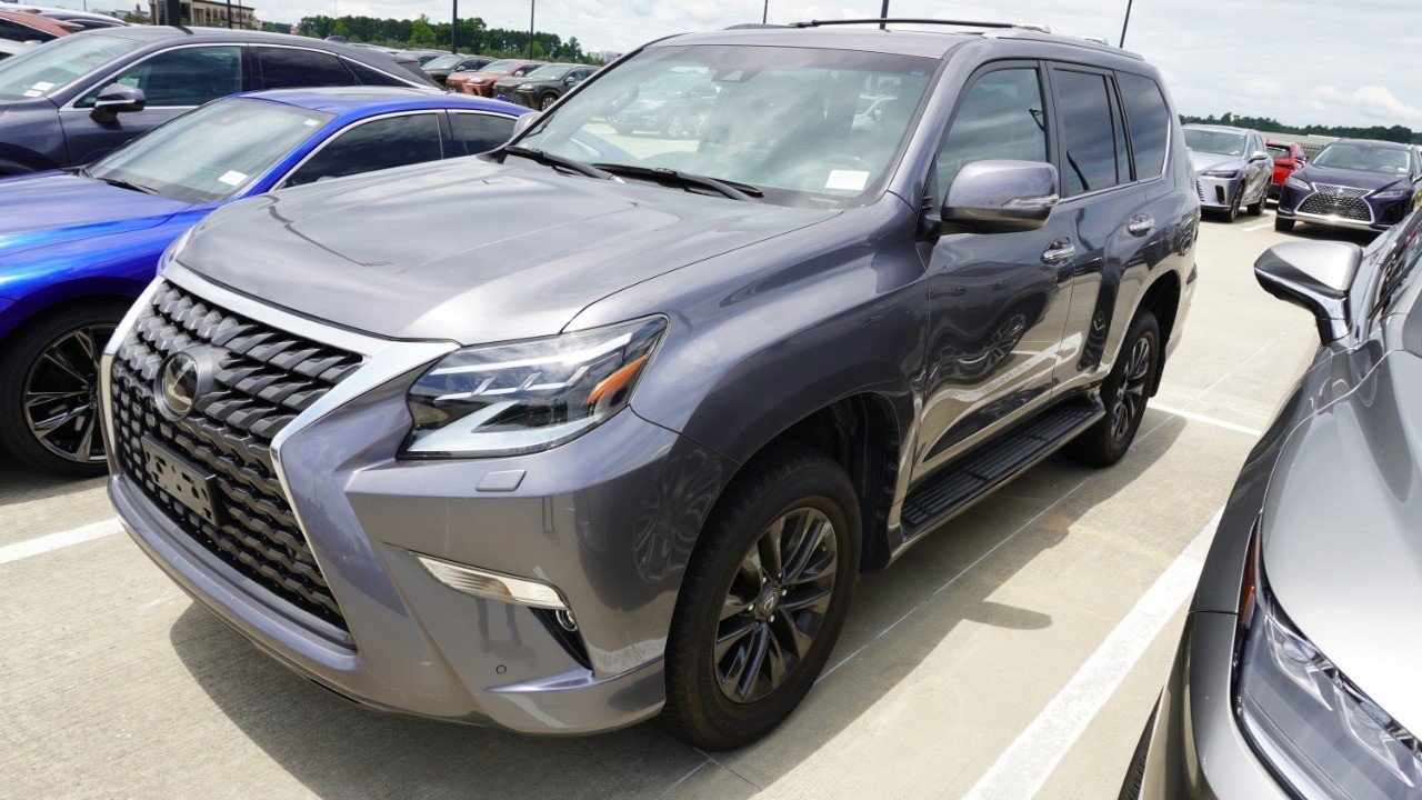Used 2023 Lexus GX 460 Premium w/ Premium Package AWD/4WD image 2