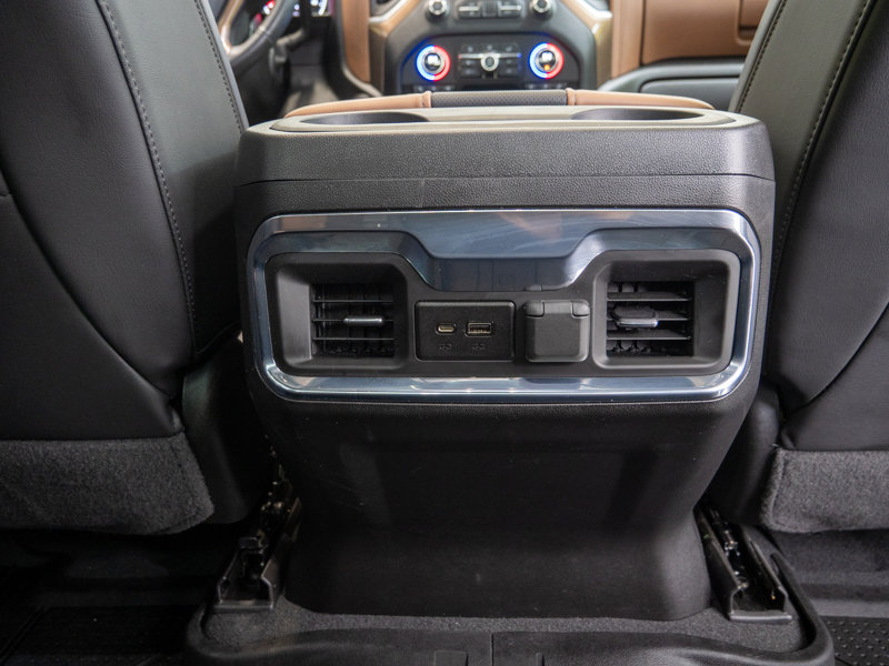 Used 2022 Chevrolet Silverado 1500 High Country image 20