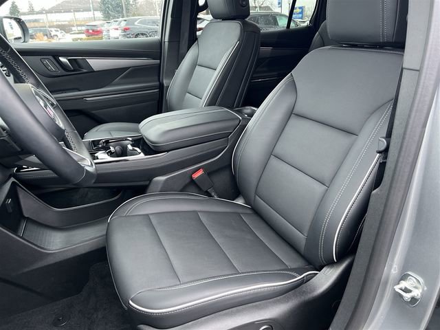 Certified 2025 Buick Enclave Preferred image 18