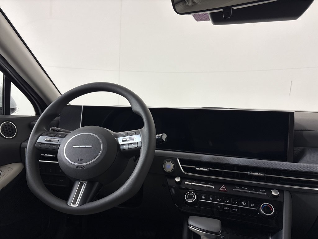 New 2026 Hyundai Sonata SE FWD image 21