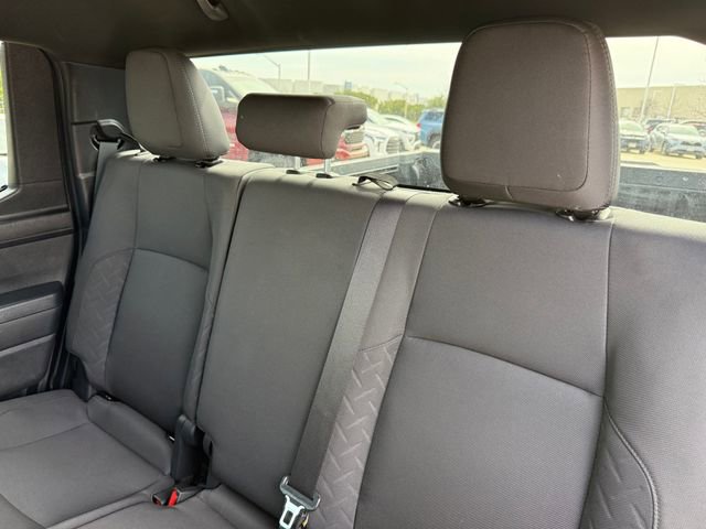 Used 2025 Toyota Tacoma SR5 image 29