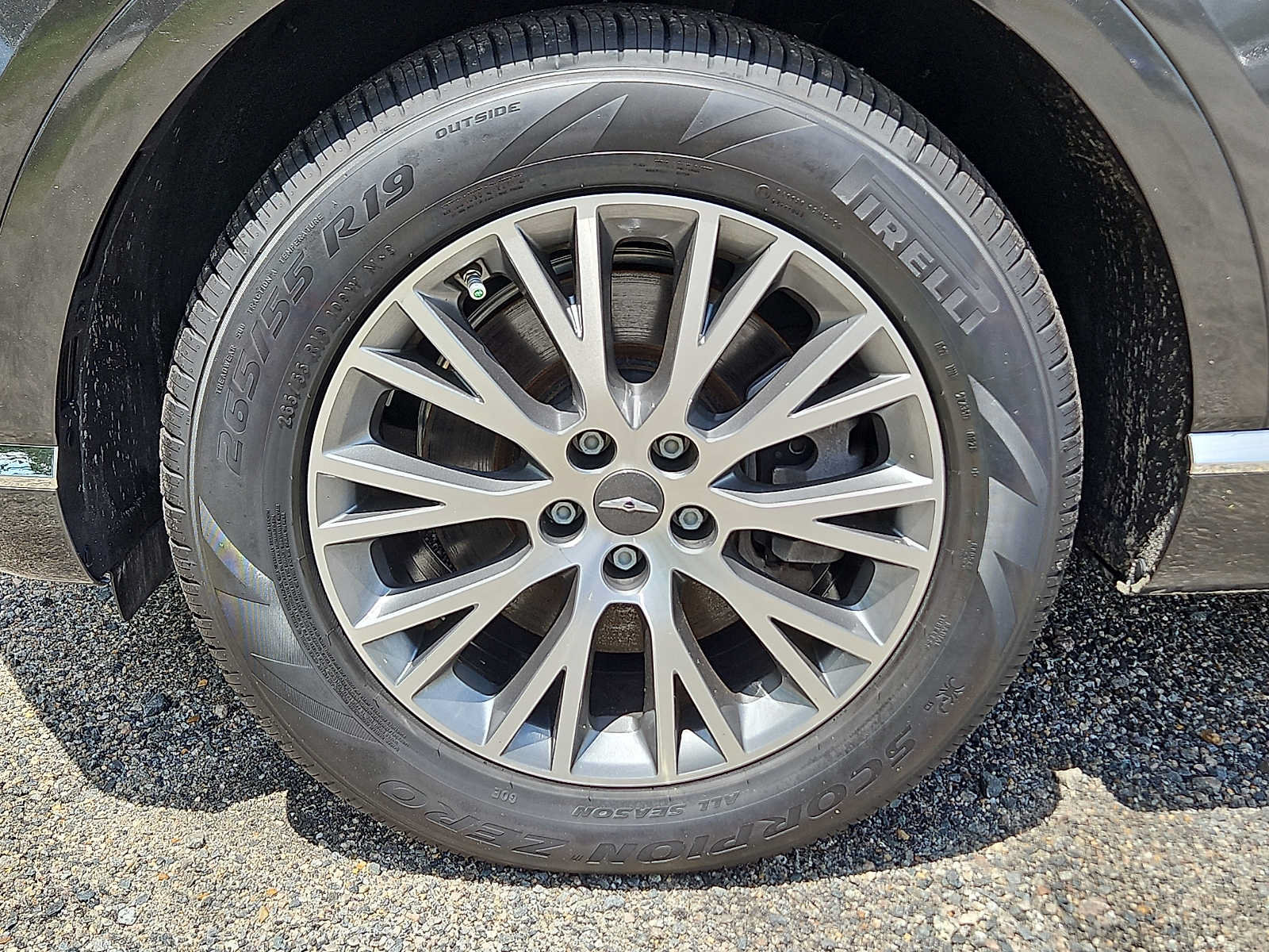 Used 2024 Genesis GV80 2.5T AWD/4WD image 8