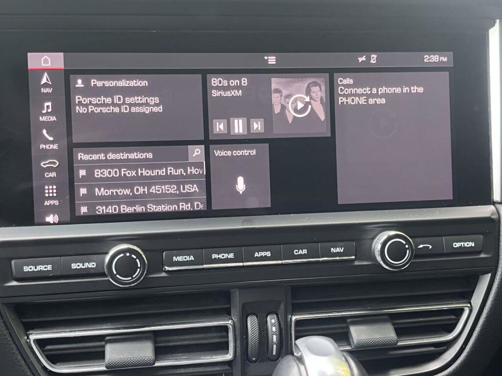 Used 2019 Porsche Macan AWD/4WD image 22