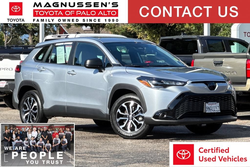 Certified 2025 Toyota Corolla Cross AWD Hybrid image 1