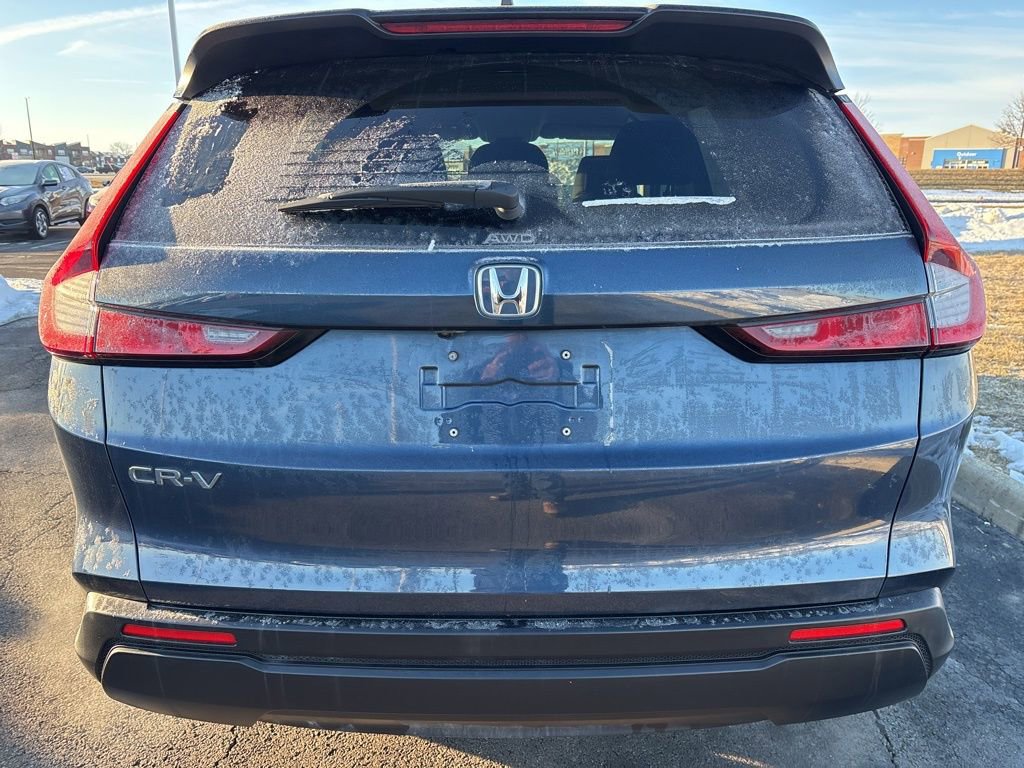 Used 2025 Honda CR-V LX image 7