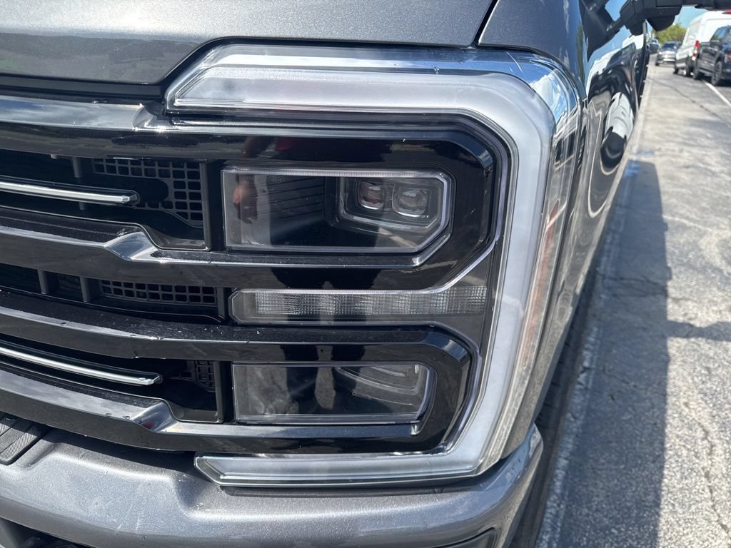 Certified 2025 Ford F350 Platinum AWD/4WD image 59