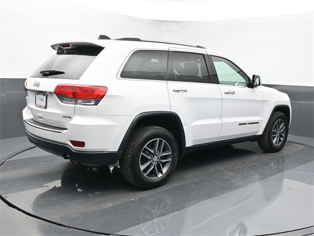 Used 2017 Jeep Grand Cherokee Limited image 5