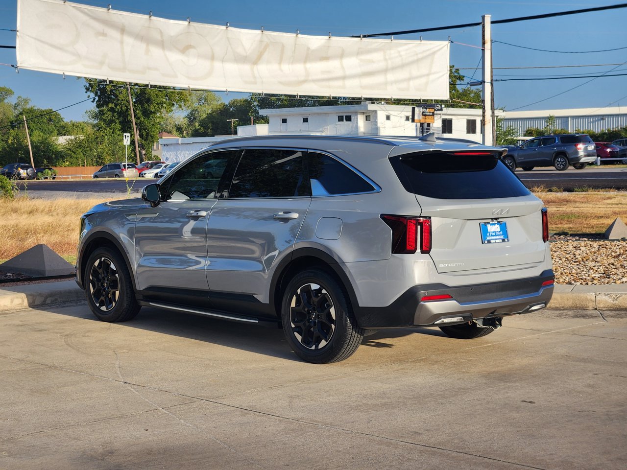 Used 2025 Kia Sorento S FWD image 7
