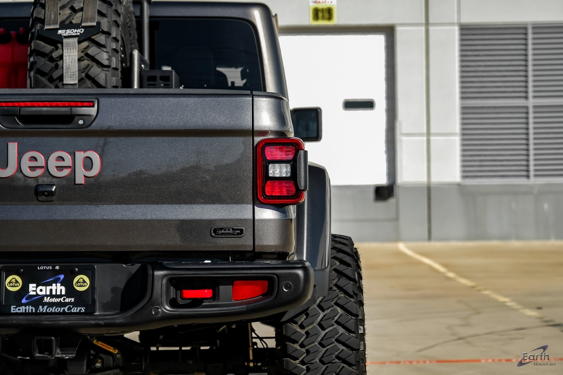 Used 2020 Jeep Gladiator Rubicon image 12