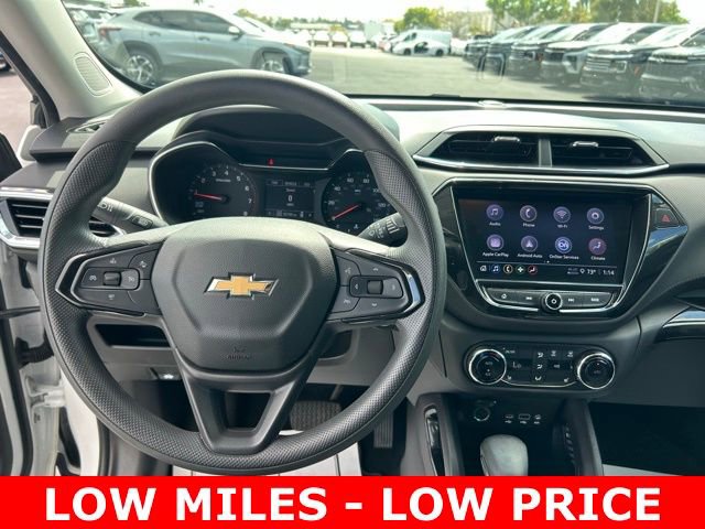 Used 2022 Chevrolet TrailBlazer LT w/ Convenience Package image 17