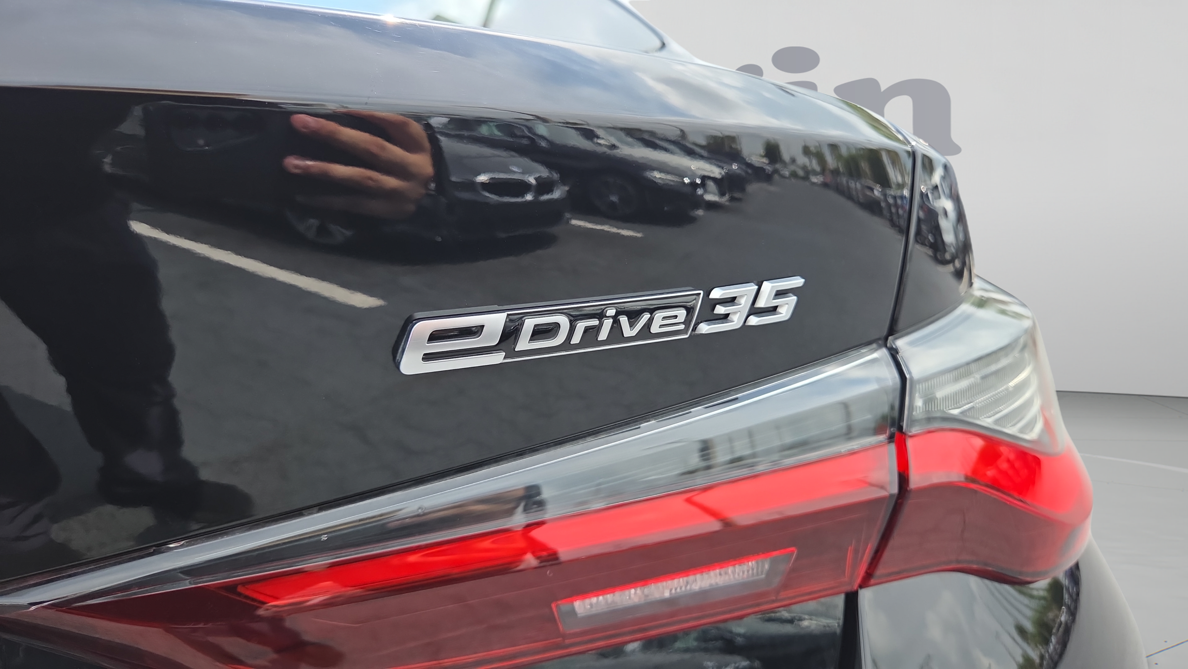 Used 2024 BMW i4 eDrive35 w/ Convenience Package RWD image 38