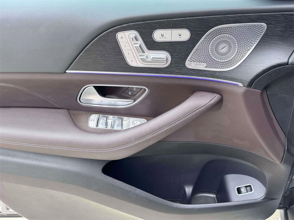 Used 2023 Mercedes-Benz GLE 350 4MATIC w/ 3rd Row Seat Package image 10