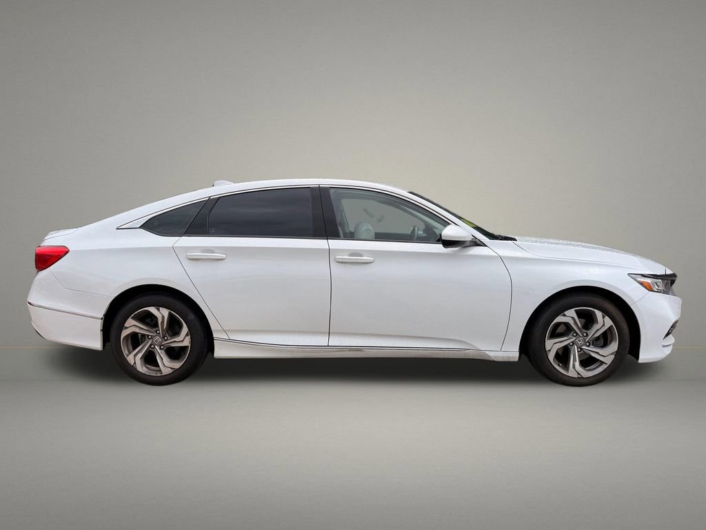 Used 2019 Honda Accord EX image 6