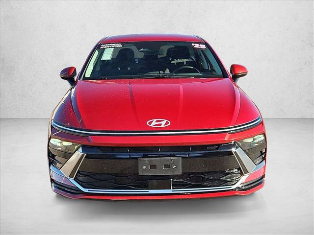 Used 2025 Hyundai Sonata SEL FWD image 2