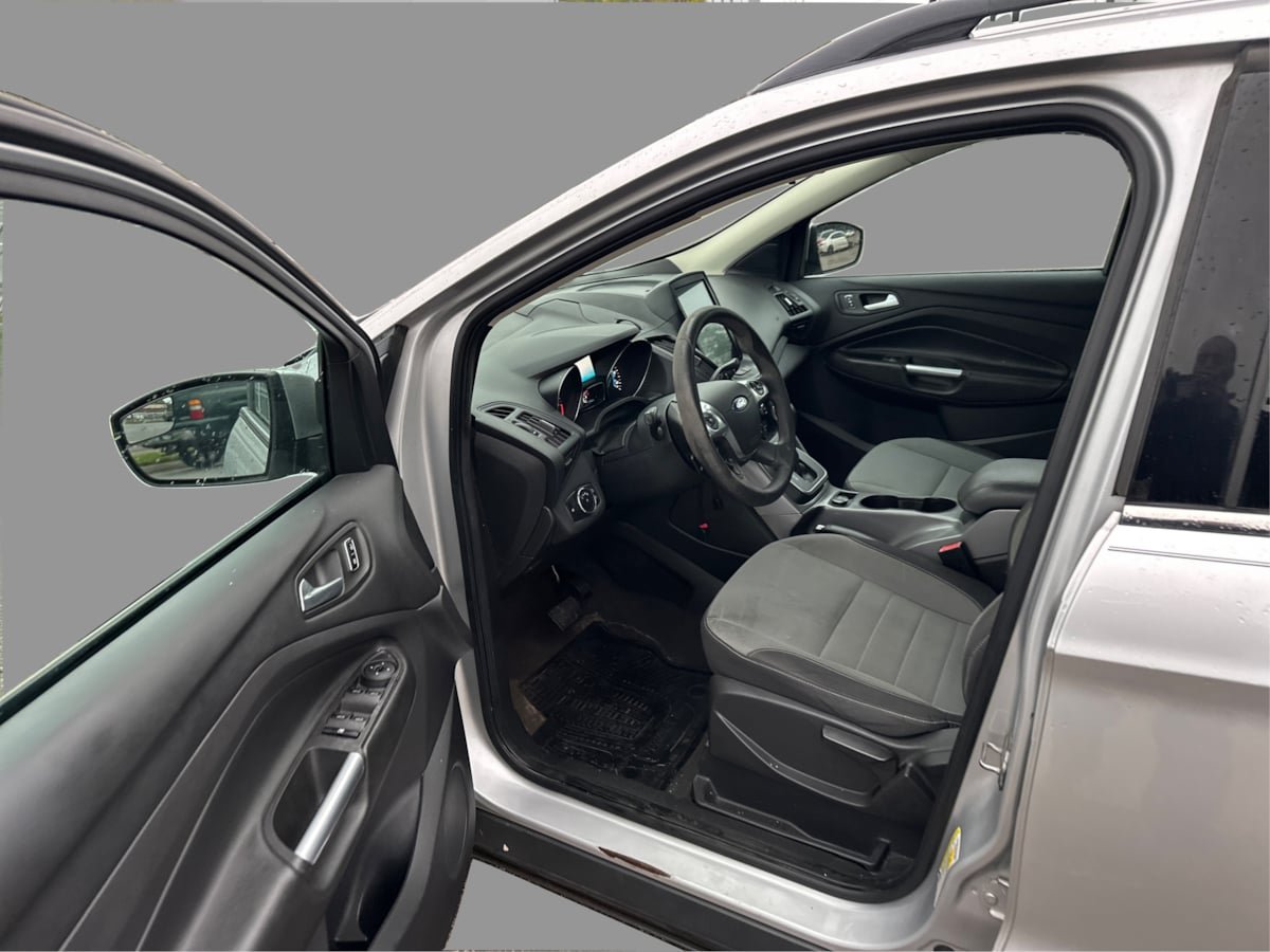 Used 2013 Ford Escape SE FWD image 35