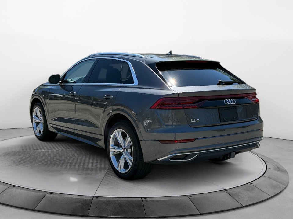 Used 2022 Audi Q8 Prestige image 5