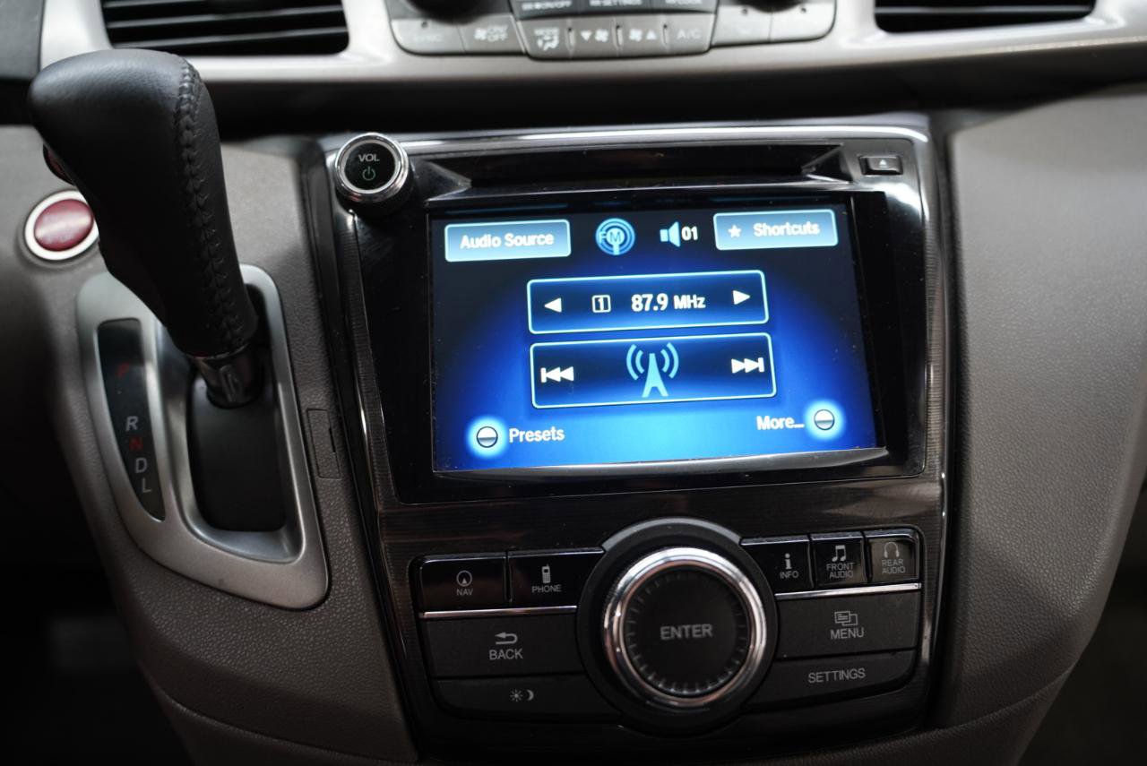 Used 2016 Honda Odyssey Touring image 21