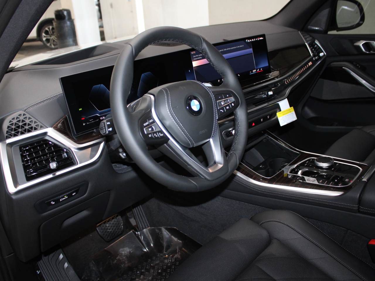 Used 2026 BMW X5 sDrive40i w/ Premium Package RWD image 10