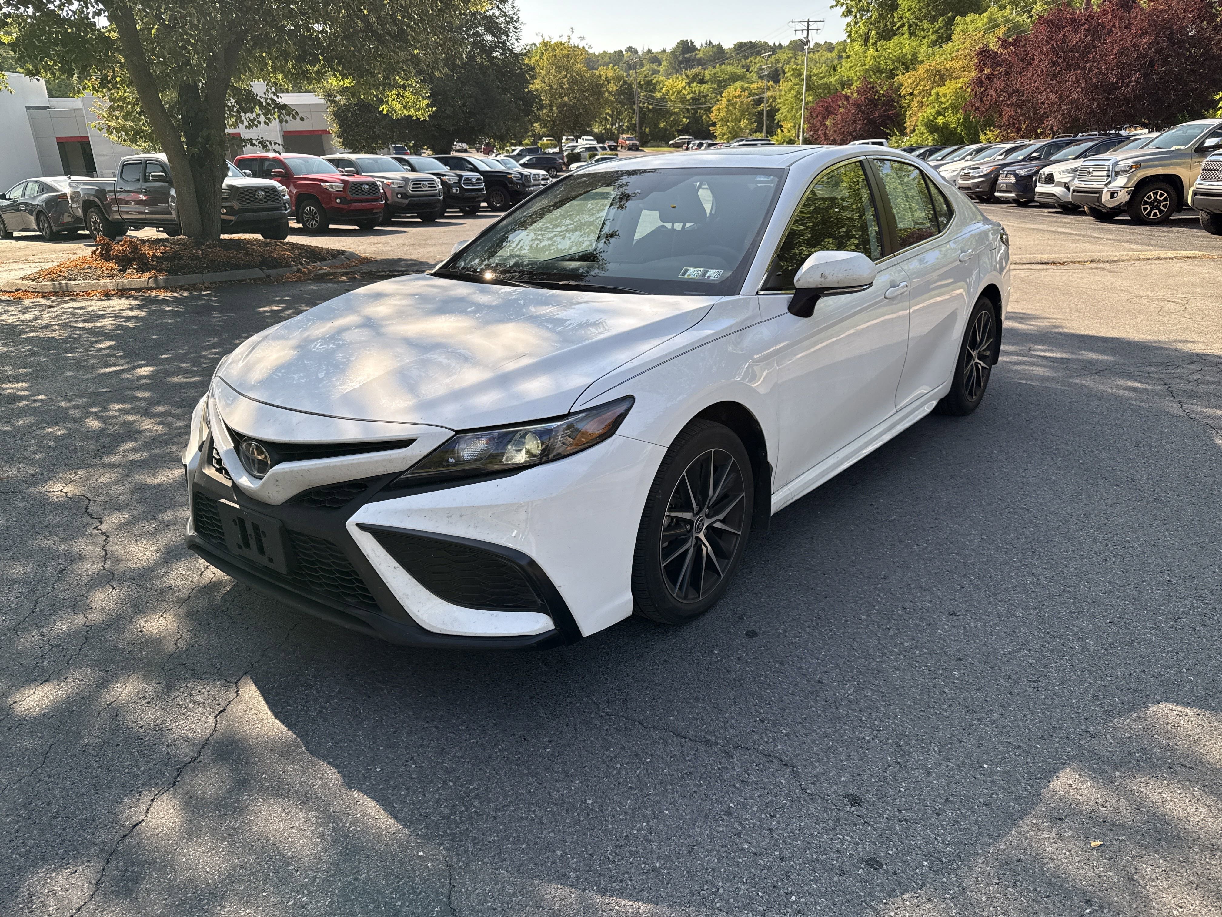 Certified 2022 Toyota Camry SE w/ Cold Weather Package