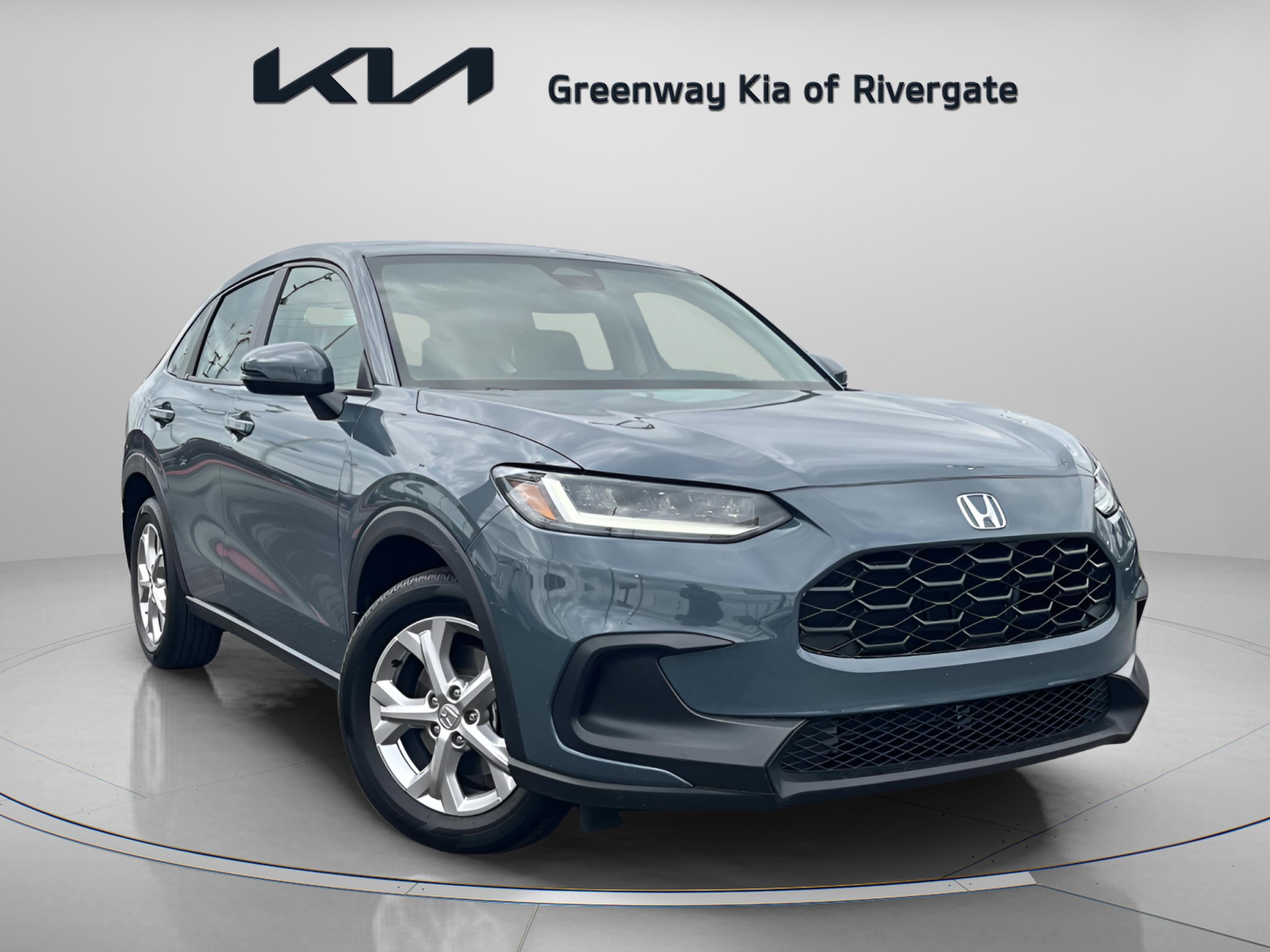 Used 2025 Honda HR-V LX image 1