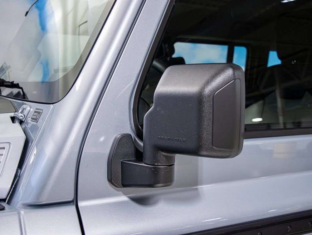 Used 2024 INEOS Grenadier Fieldmaster Edition image 10