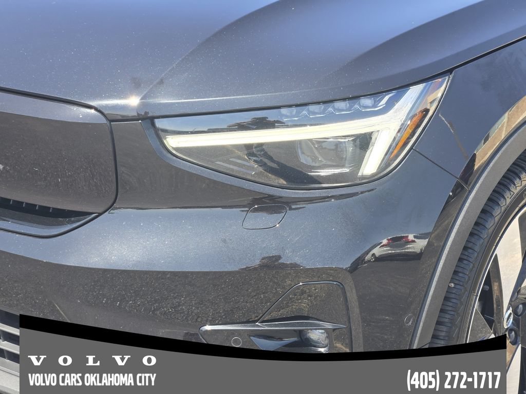 Certified 2023 Volvo C40 P8 Recharge Ultimate AWD/4WD image 10