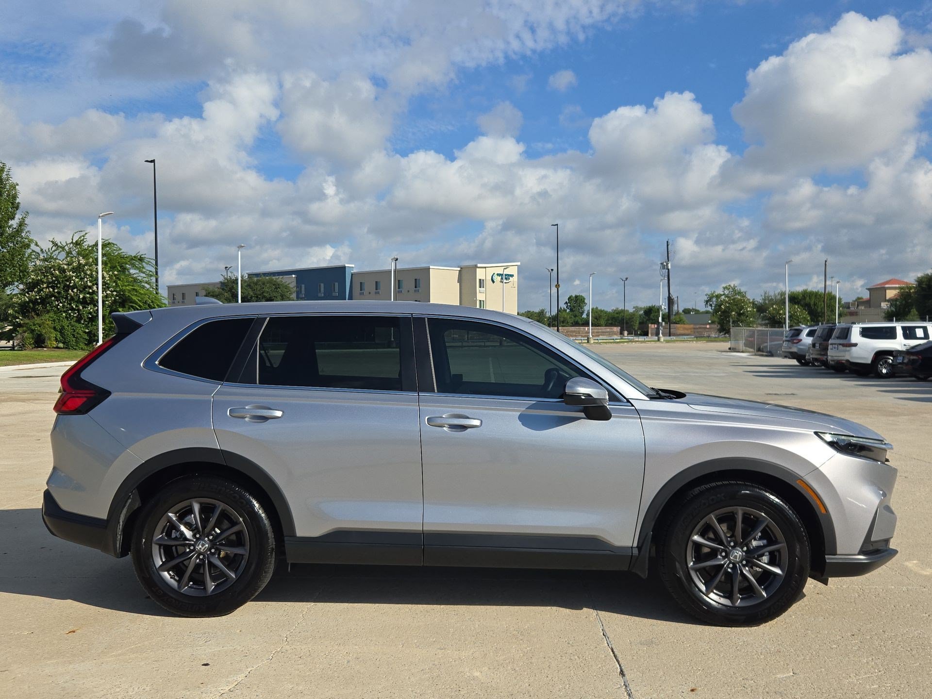 Certified 2026 Honda CR-V EX-L image 2