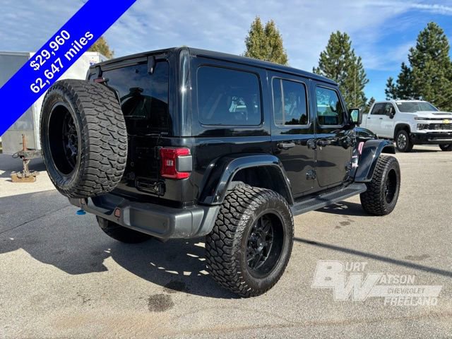 Used 2022 Jeep Wrangler Unlimited Sahara w/ Cold Weather Group image 6